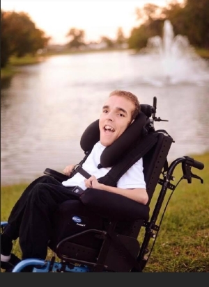 Warren Logerstedt &quot;Smile&quot; Scholarship Fund